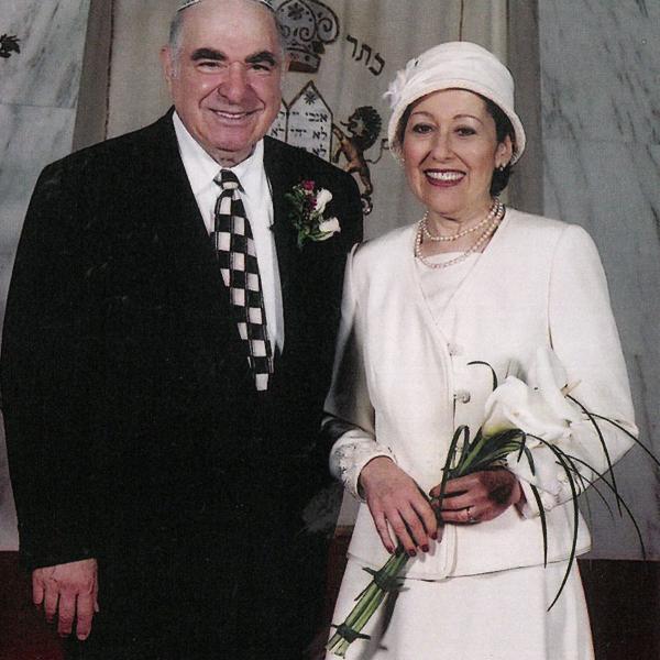 Wedding portrait, 2003. Image courtesy Ike Azose. 