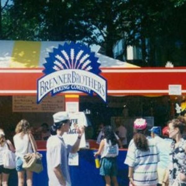 Brenner Brothers baked the world's largest bagel in 1994, featuring it at their booth at the Bite of Seattle in 1994.