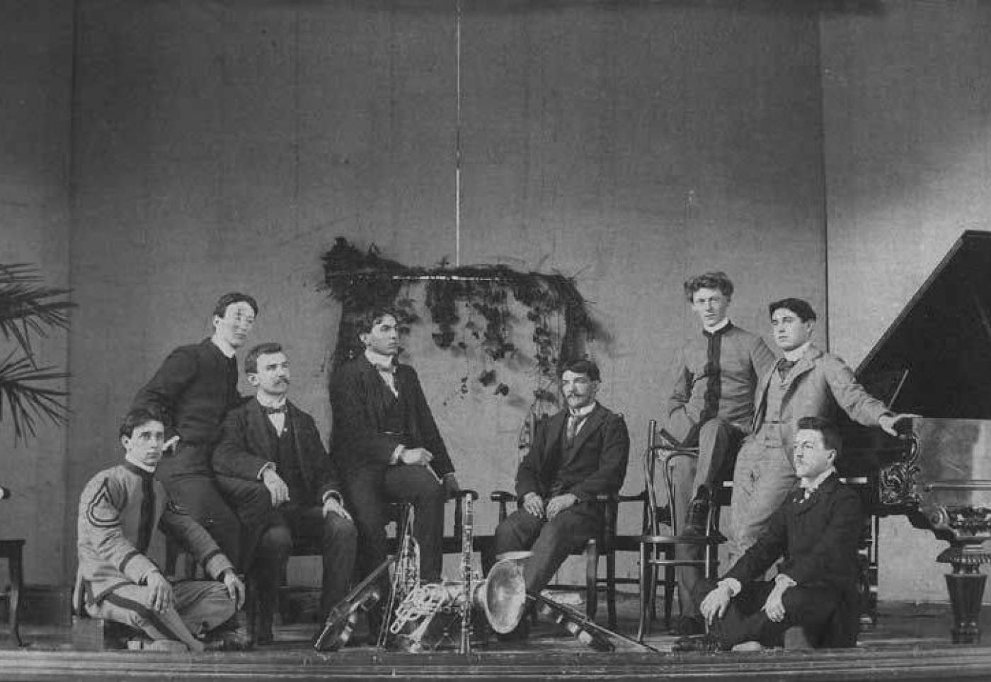 Aubrey Levy and other members of the University of Washington Orchestra, Seattle, approximately 1900