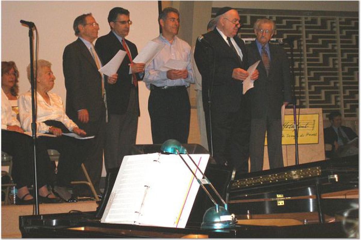 Ezra Besaaroth Men's Choir