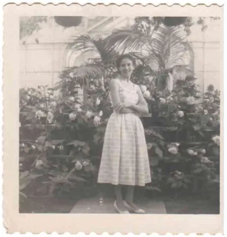 Pola at the Volunteer Park Greenhouse