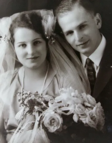 Ben and Sally (Silverman) Bridge wedding portrait. Image Courtesy Bridge Family