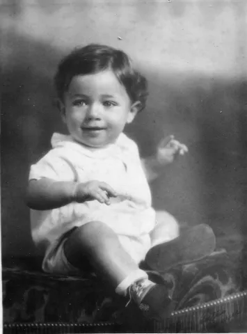 "Curly Hair" Joe Greengard as baby