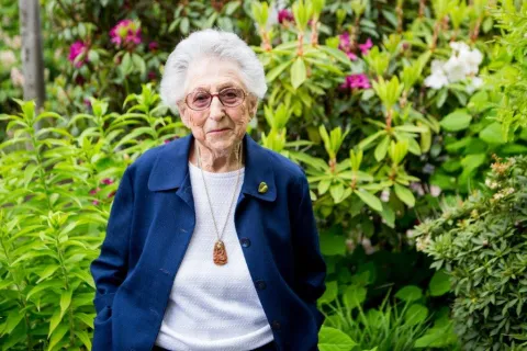 Anne Brown