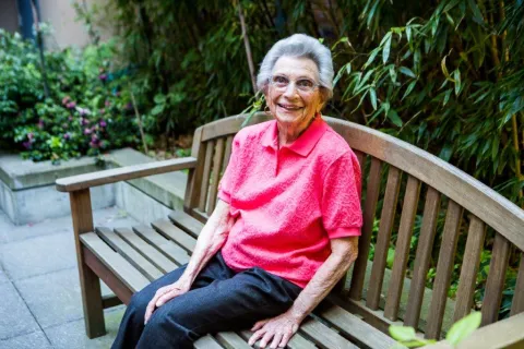 Bernice Bloch