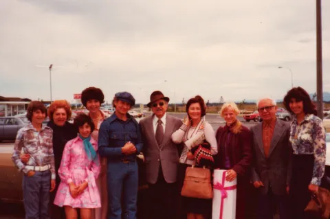 DANCER/CHOREOGRAPHER VALERY PANOV (FIFTH FROM LEFT) WITH BETH HUPPPIN (FAR RIGHT) AND MEMBERS OF SPOKANE JEWISH COMMUNITY